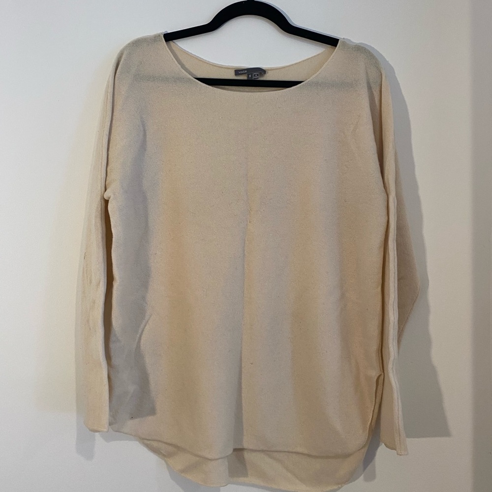 Vince - Size S - Cream color long sleeve top